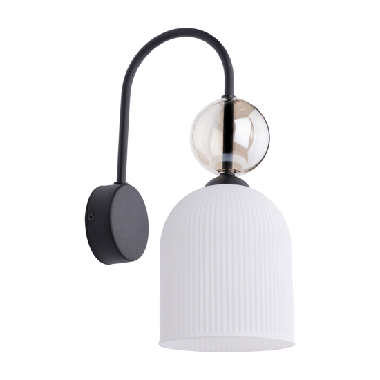 applique da parete curvo con vetro bianco sfera ambra 